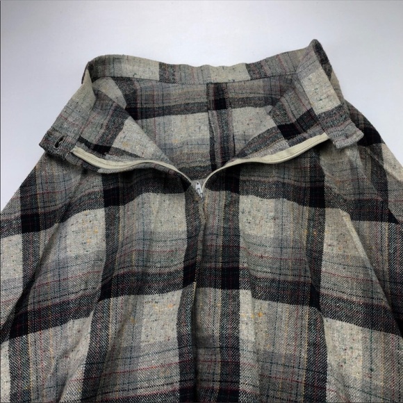 intage Wool Black, Gray & Multi Color Plaid Skirt - Picture 6 of 8
